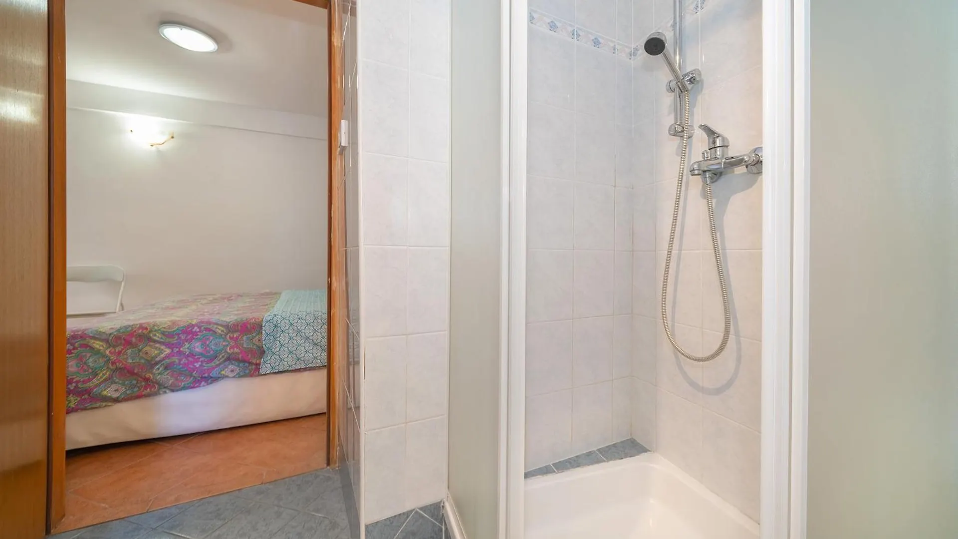 Jasmina-Room location